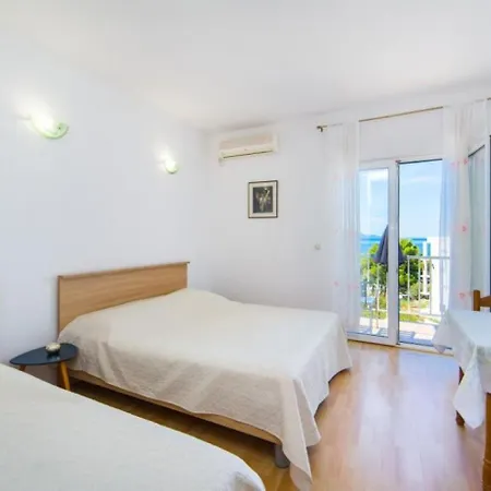 Lägenhet Gloria Gradac (Split-Dalmatia)
