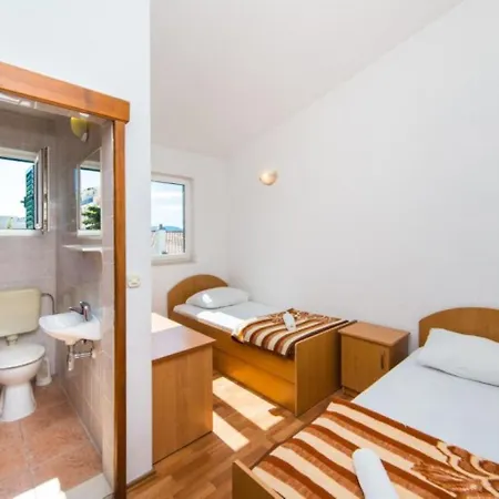 Lägenhet Gloria Gradac (Split-Dalmatia)