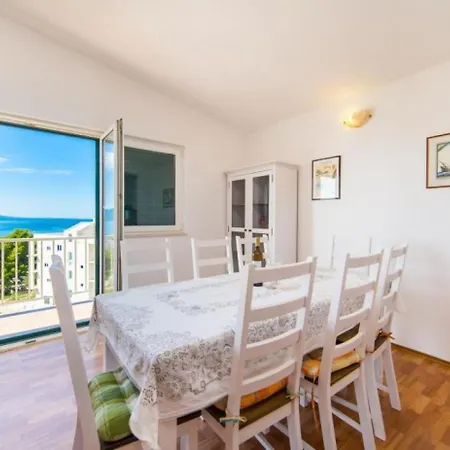 Lägenhet Gloria Gradac (Split-Dalmatia)